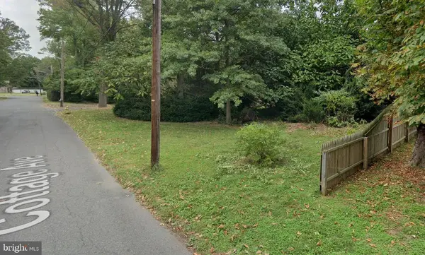 403 COTTAGE AVE, Beverly, NJ 08010