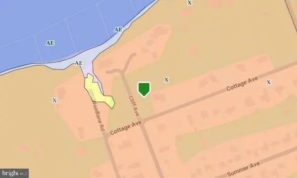 403 COTTAGE AVE, Beverly, NJ 08010