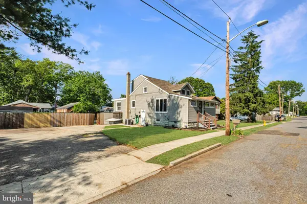 1856 BELLEVUE AVE, Woodbury, NJ 08096