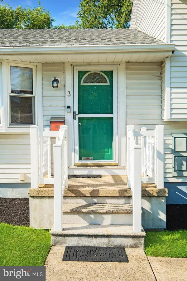 3 GLENWOOD RD, Lumberton, NJ 08048
