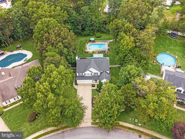 1704 CROWFOOT LN, Williamstown, NJ 08094
