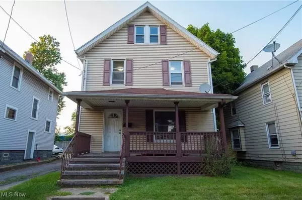 563 Nash ST, Akron, OH 44306