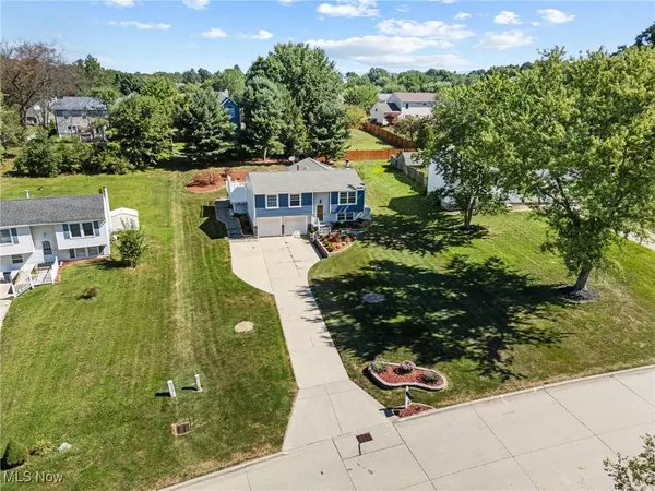 2835 Cynthia DR, Medina, OH 44256