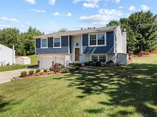 2835 Cynthia DR, Medina, OH 44256