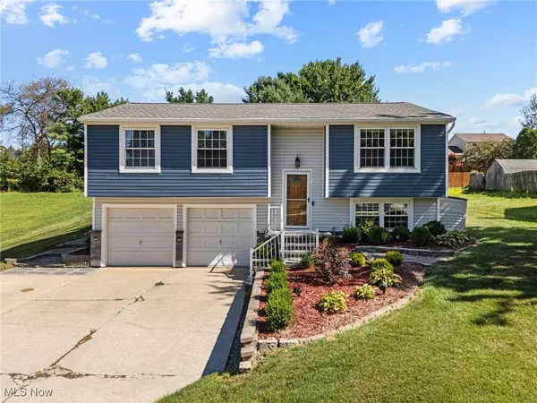 2835 Cynthia DR, Medina, OH 44256