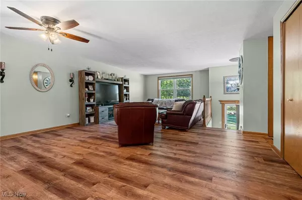 2835 Cynthia DR, Medina, OH 44256