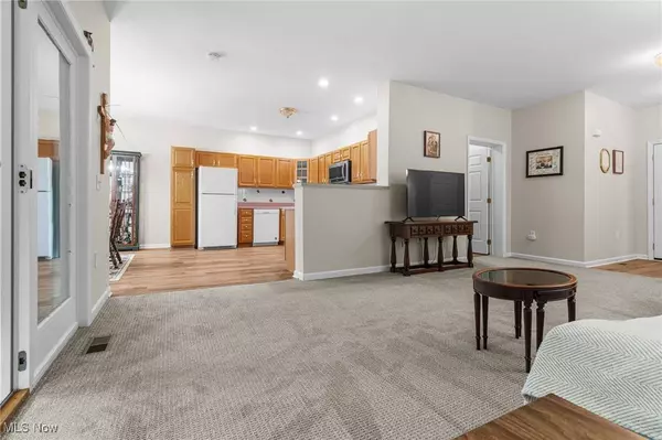 12772 Doula LN #12A, North Royalton, OH 44133