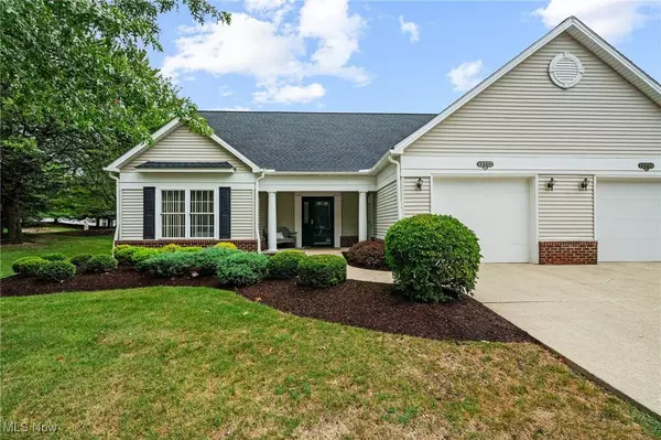 12772 Doula LN #12A, North Royalton, OH 44133