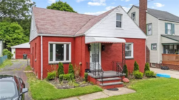 922 Winton AVE, Akron, OH 44320