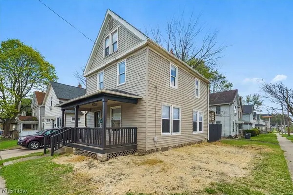 558 Nash ST, Akron, OH 44306