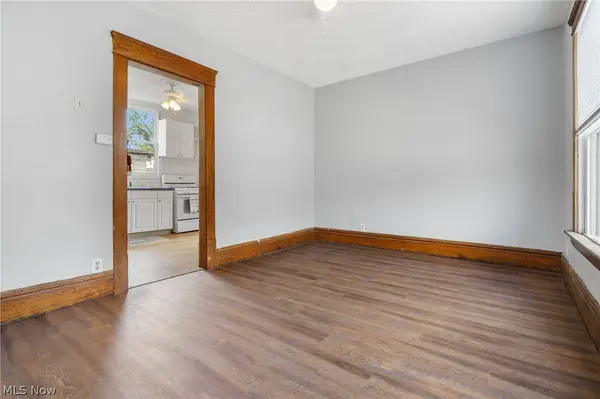 558 Nash ST, Akron, OH 44306