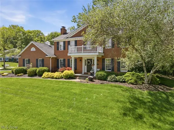 4756 Fox Run DR, Stow, OH 44224