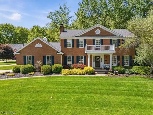 4756 Fox Run DR, Stow, OH 44224