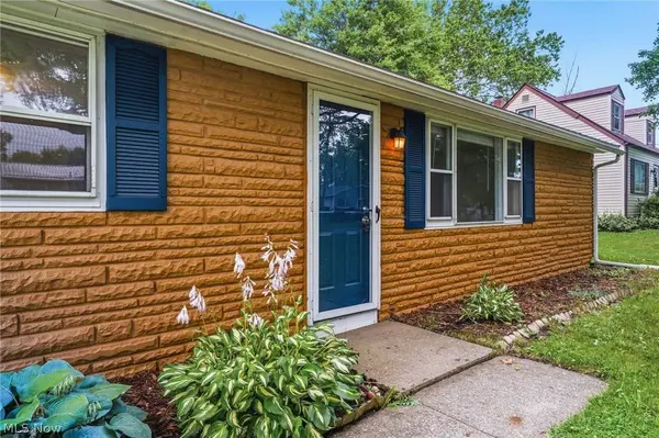 934 Meadowbrook AVE, Alliance, OH 44601