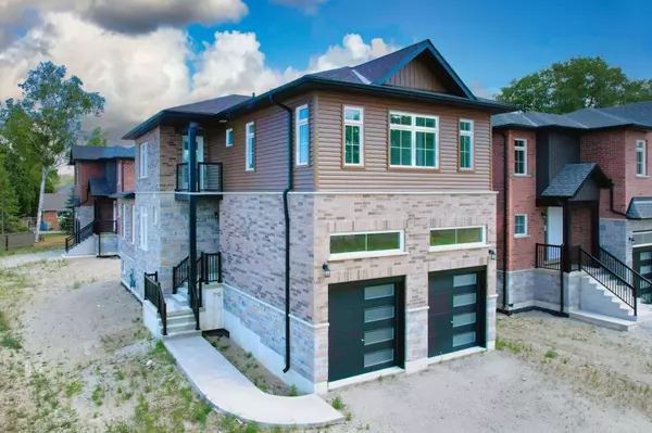 43 Joanne CRES, Wasaga Beach, ON L9Z 2N9