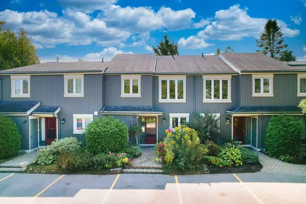 145 Fairway CRES #51, Collingwood, ON L9Y 5B4