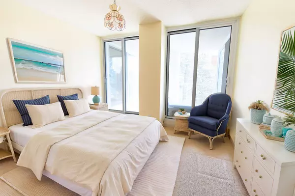 24 Ramblings WAY #305, Collingwood, ON L9Y 5S7