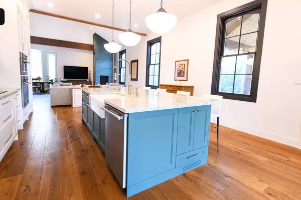 2331 N Nottawasaga 6 Concession, Clearview, ON L9Y 3Z1