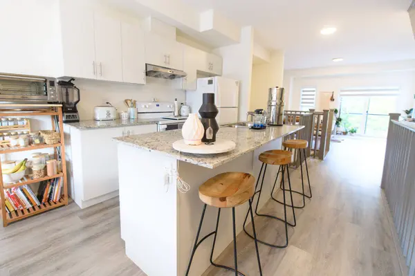 14 Winters CRES, Collingwood, ON L9Y 5T1