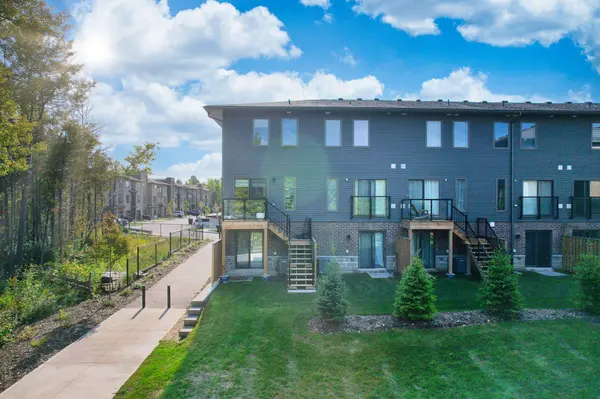 14 Winters CRES, Collingwood, ON L9Y 5T1