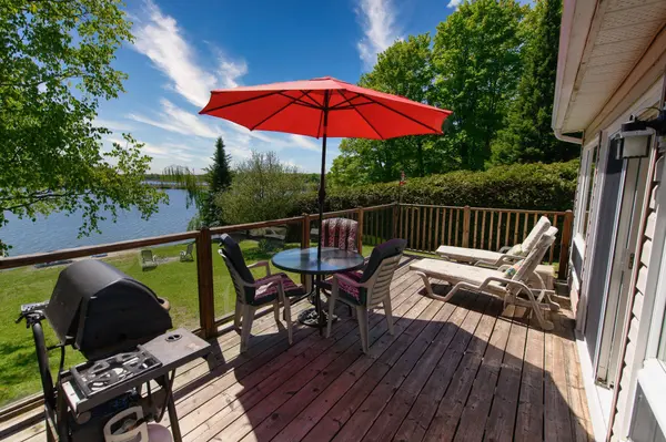123 Macdonalds RD, Grey Highlands, ON N0C 1E0