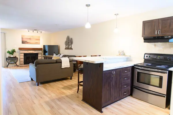 440 Oxbow CRES W, Collingwood, ON L9Y 5B4