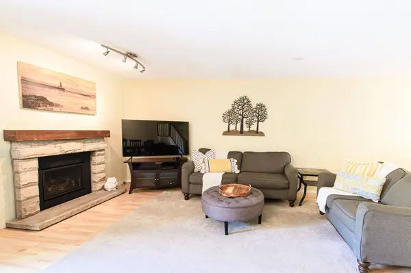 440 Oxbow CRES W, Collingwood, ON L9Y 5B4