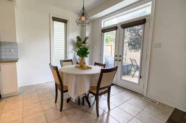 24 Dance ST, Collingwood, ON L9Y 0H4