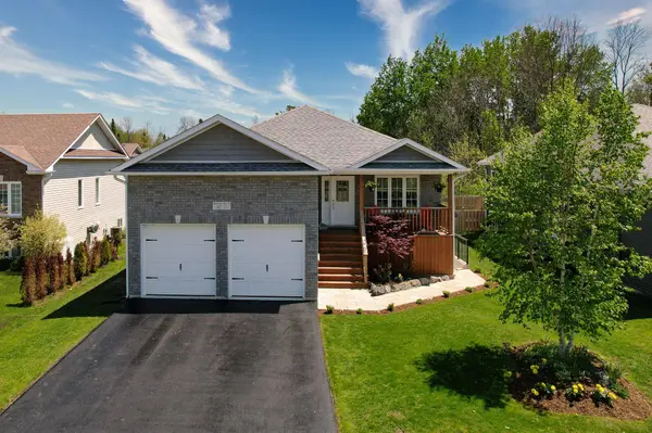 37 Marilyn AVE N