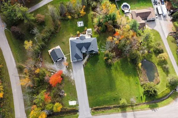 2073 Hawley RD, Severn, ON L3V 0X7