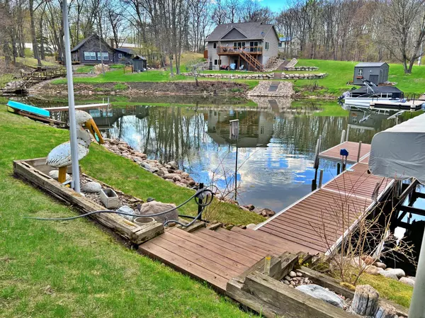 6265 Walleye WAY, Garrison, MN 56450