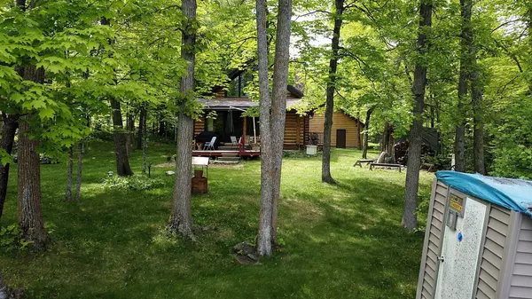 9779 Woodland TRL, Garrison Twp, MN 56401