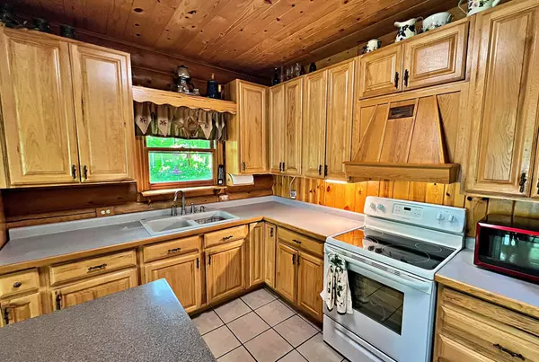 9779 Woodland TRL, Garrison Twp, MN 56401