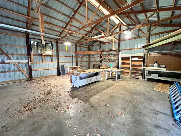 1005 E Superior ST, Isle, MN 56342