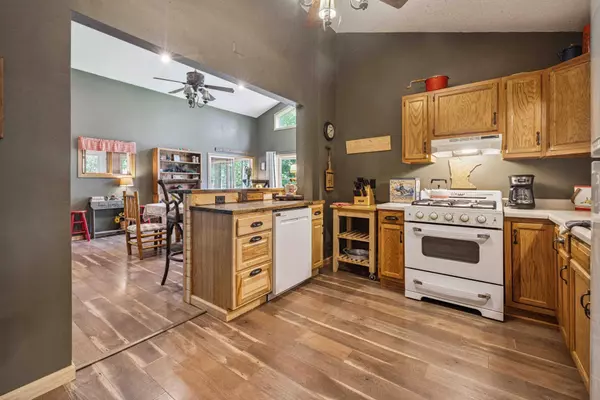 38985 337th LN, Aitkin, MN 56431