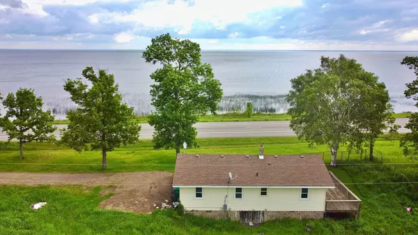 7165 US Highway 169, Garrison, MN 56450