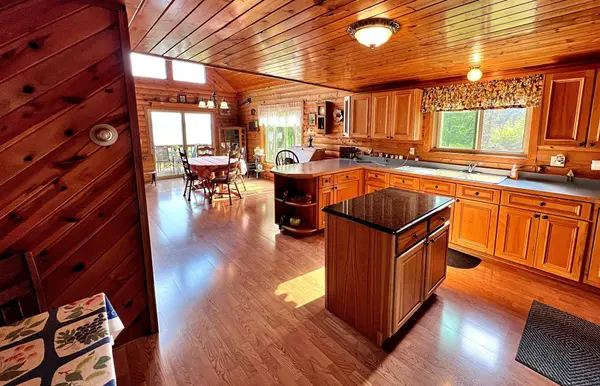 9919 Woodland TRL, Brainerd, MN 56401