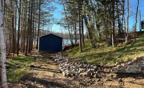 18817 Sucker Lake RD, Nashwauk, MN 55769