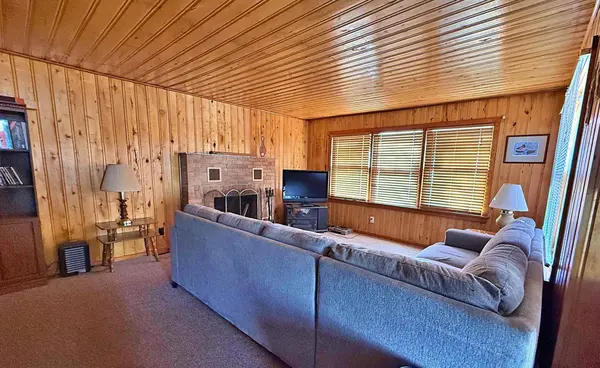 33243 State Highway 18, Aitkin, MN 56431