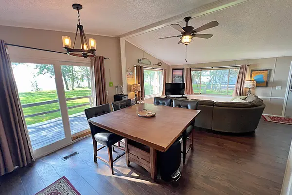 45951 Mille Lacs Pkwy, Isle, MN 56342