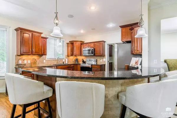 1117 Wyndham Heights, Manhattan, KS 66503