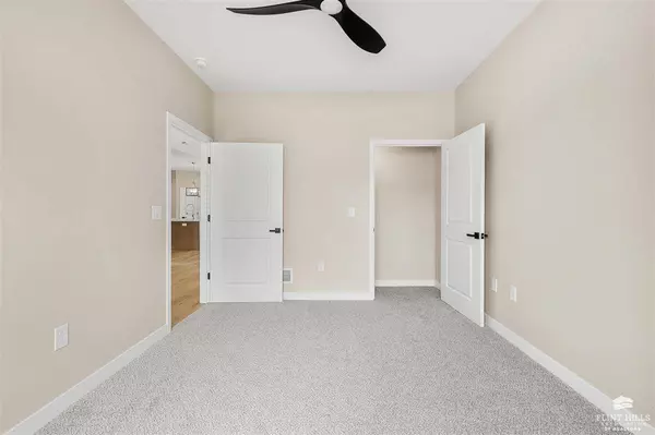 5710 Goheen DR, Manhattan, KS 66503