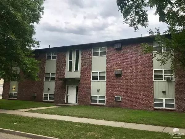 822 N Juliette Avenue, Manhattan, KS 66502