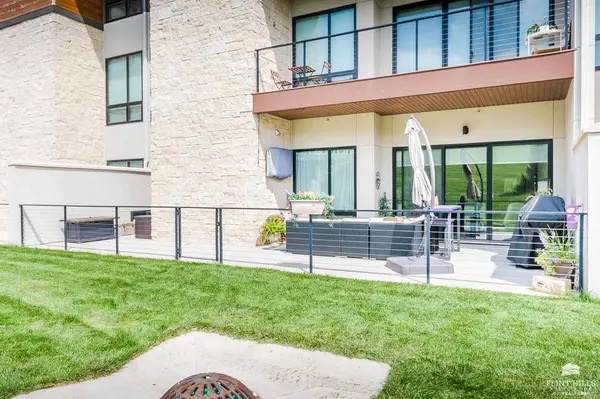 3010 Fieldhouse CIR #Unit 109, Manhattan, KS 66503