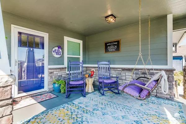 212 Firethorn DR, Manhattan, KS 66503