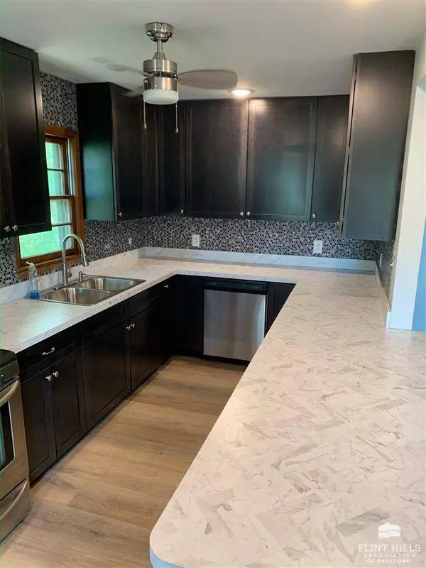 11230 Legion, St. George, KS 66535