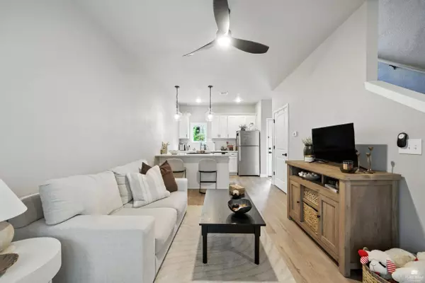 900-910 N 4th ST, Manhattan, KS 66502