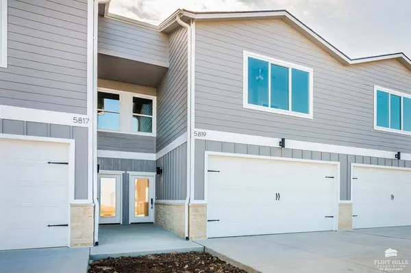 5613 Goheen DR, Manhattan, KS 66503