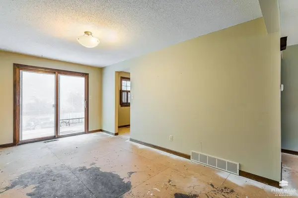 338 Twykingham PL, Manhattan, KS 66503