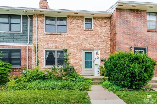 338 Twykingham PL, Manhattan, KS 66503